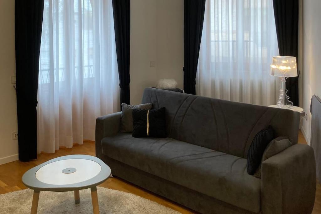 Thesan Lodge, Chic & Modern Design Apartment Grosseto Exterior photo